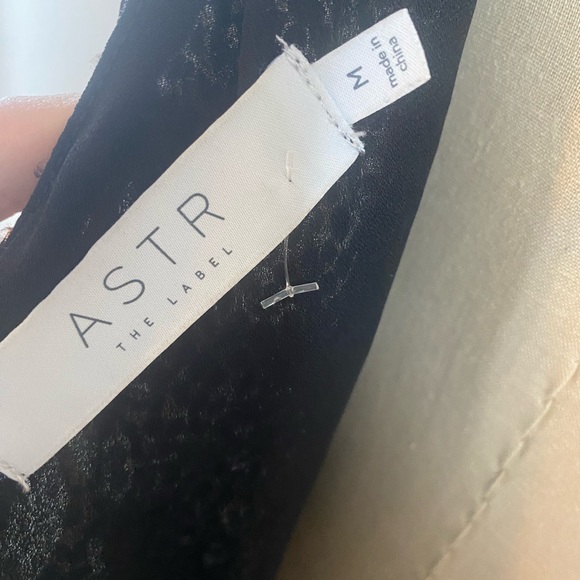 Astr Sable One Shoulder Animal Print Dress - Picture 5 of 5